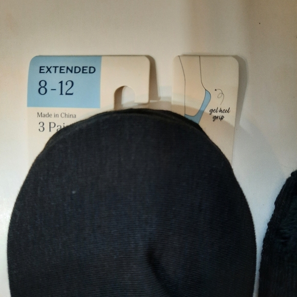 NWT Black Mid Cut No Show Socks PEDS 8-12 - Picture 4 of 5